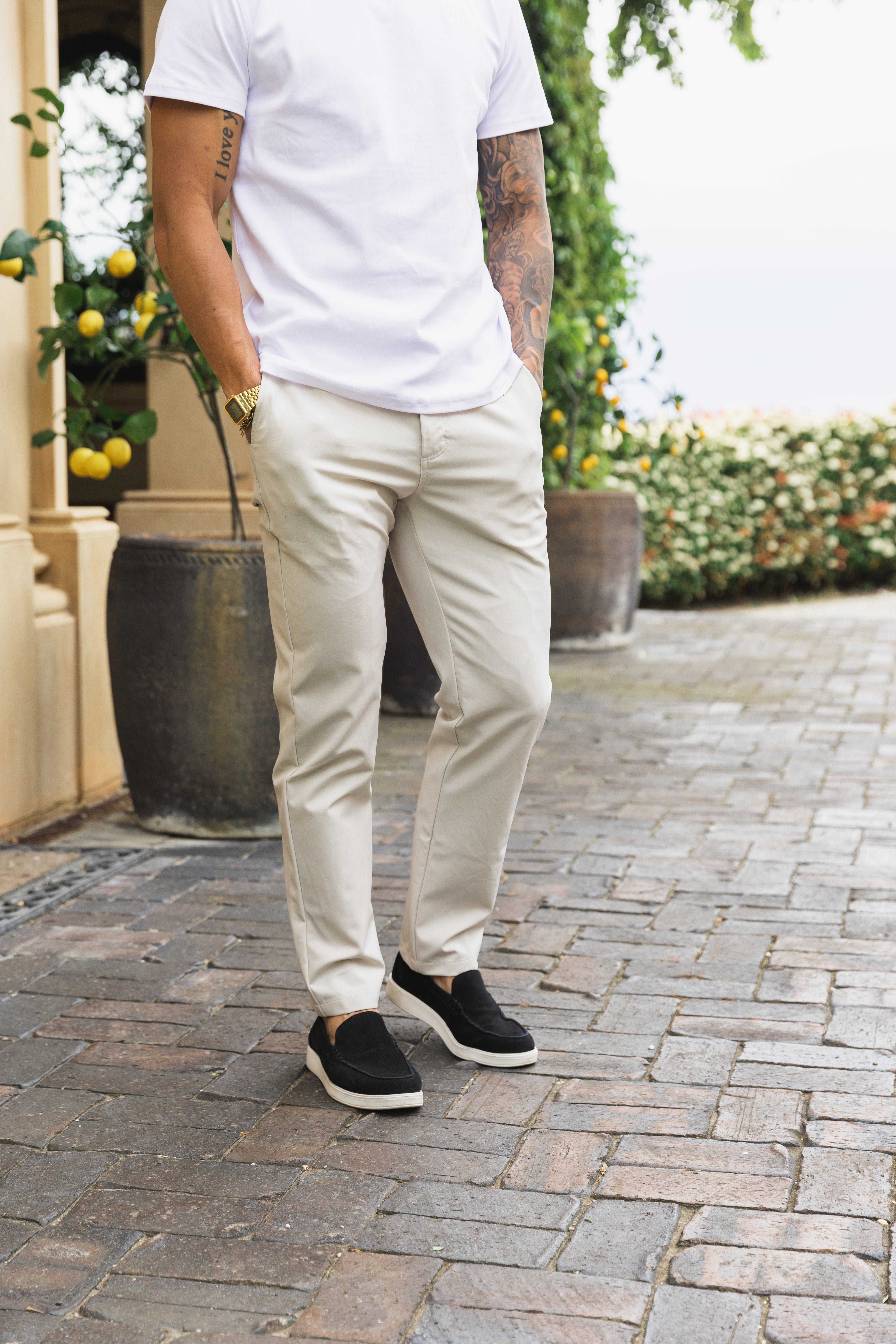 Pantalon de voyage couleur sable