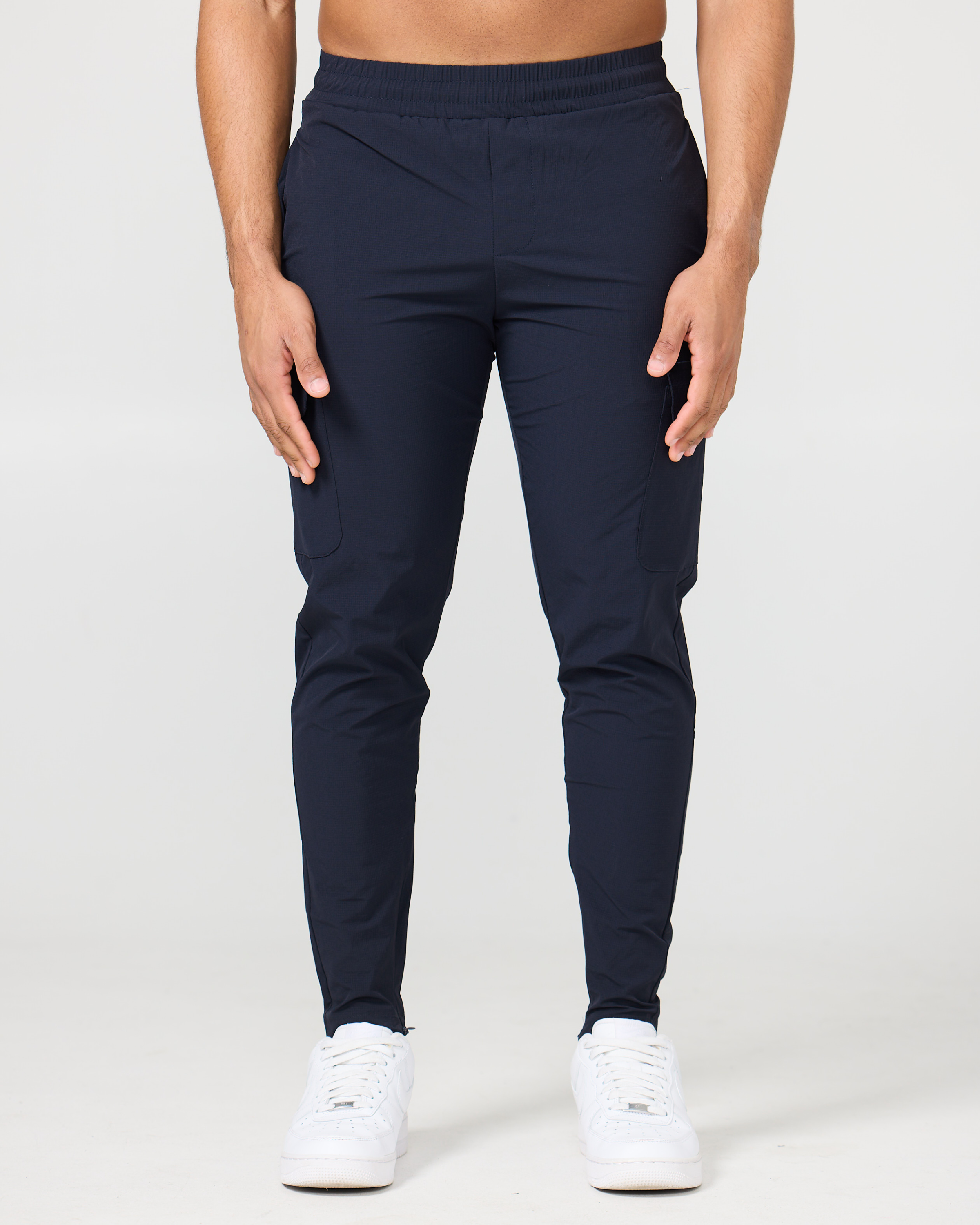 Pantalon cargo bleu marine – durable et utilitaire pour le quotidien