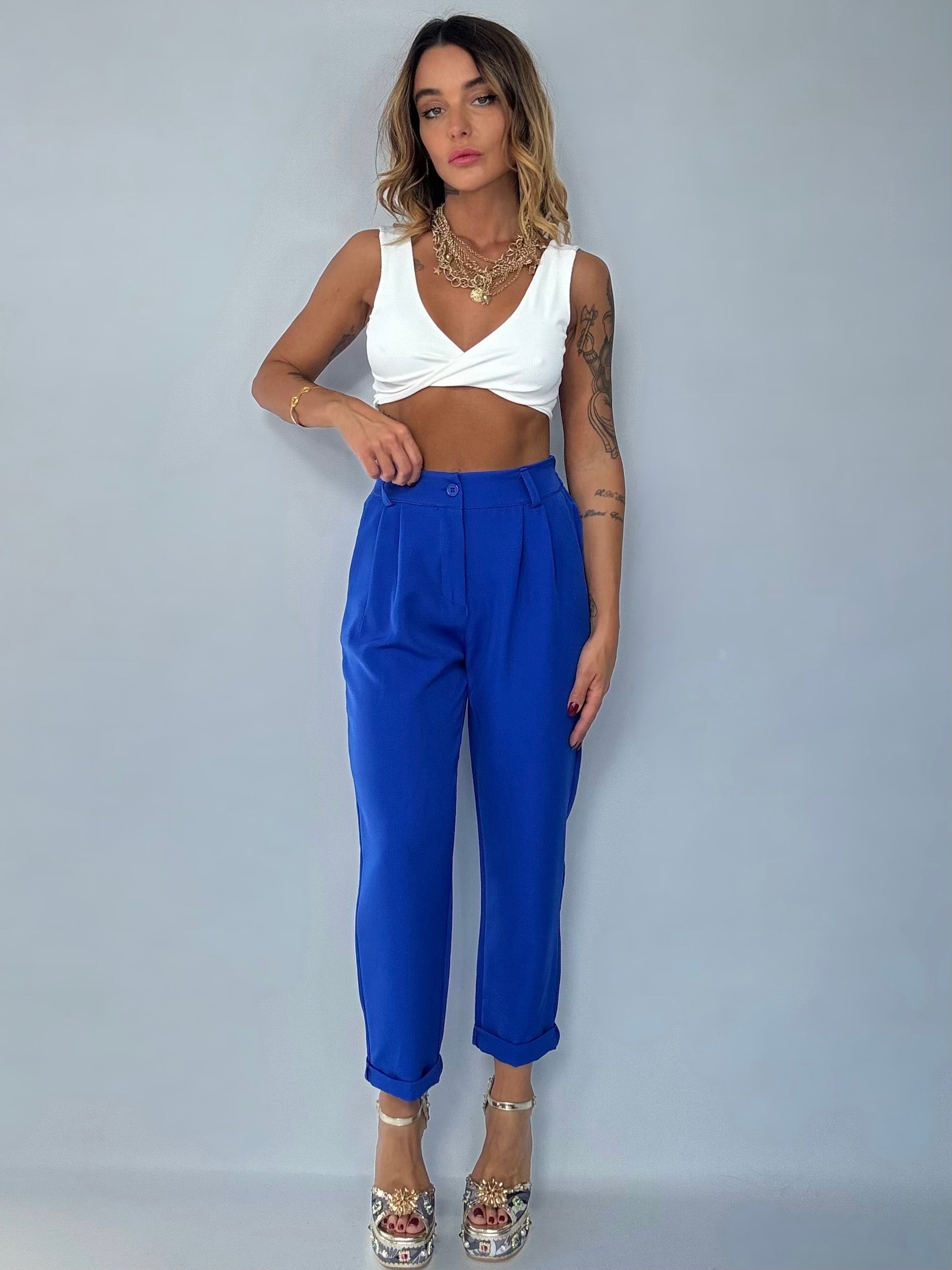 BLUZELLE – Veste Légère et Pantalon Plissé pour une Élégance Sans Effort