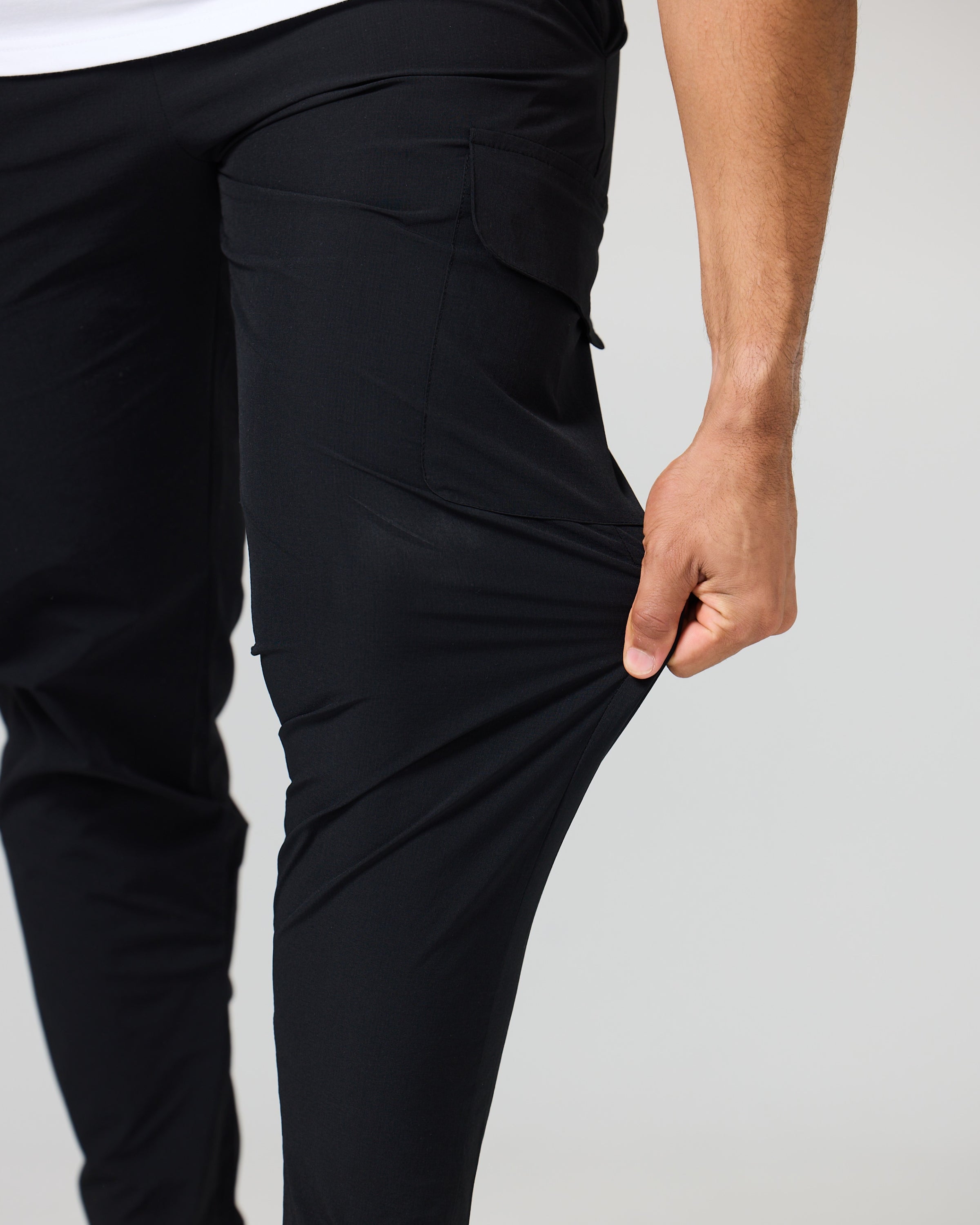 Pantalons cargo noirs - élégants et durables