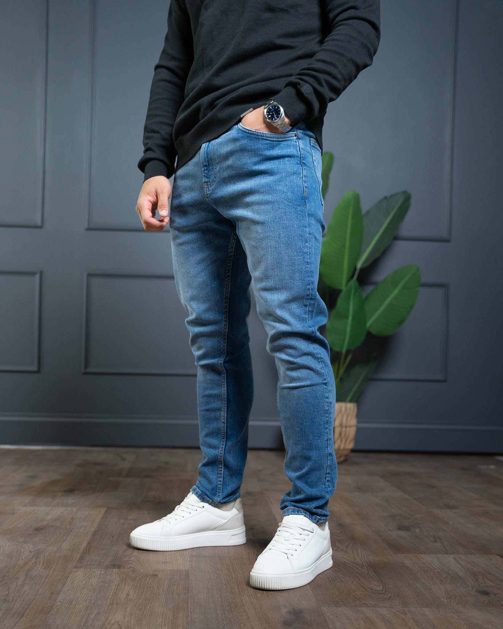 Jean slim bleu foncé – Denim élégant et moderne pour un usage quotidien
