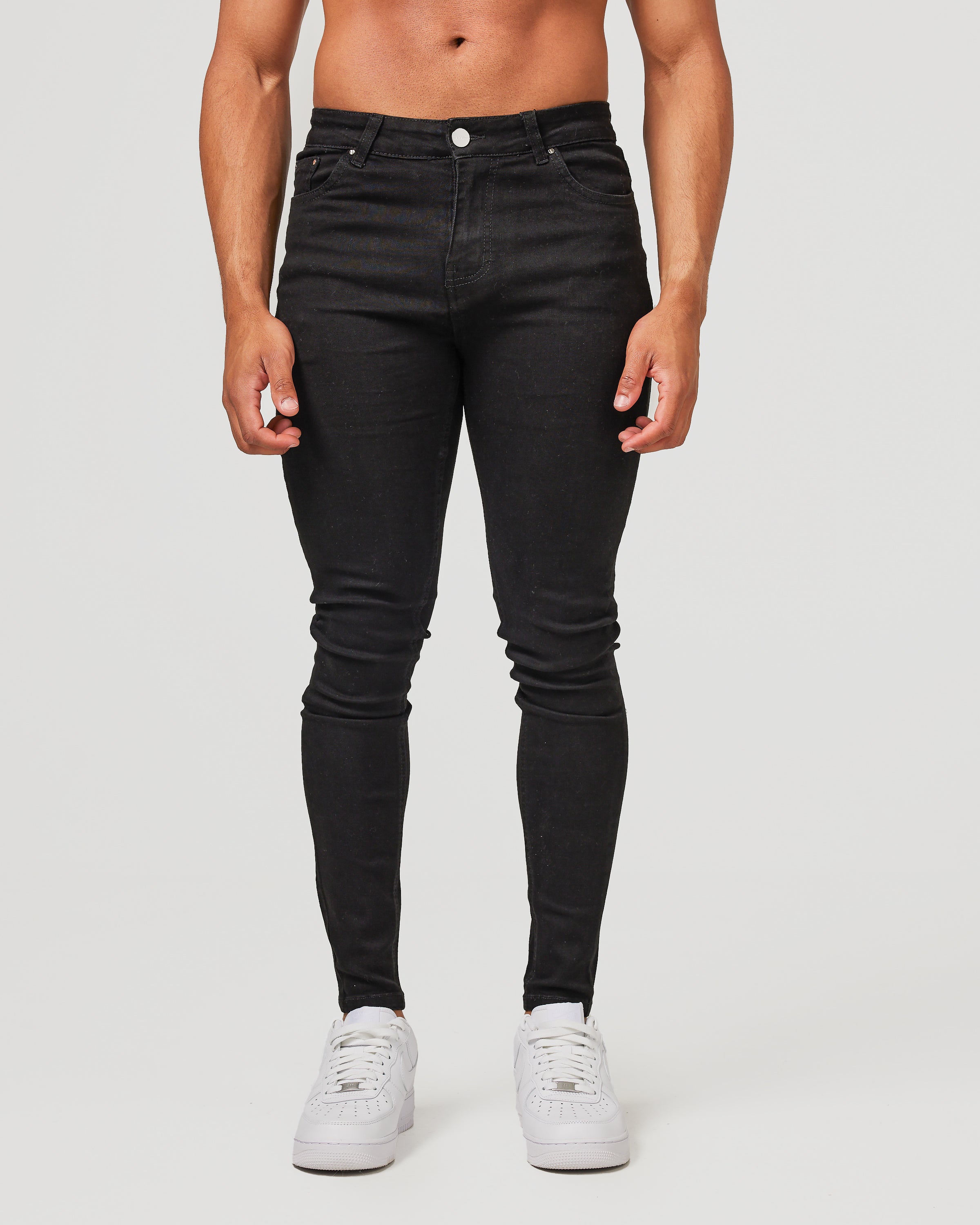 Jeans noirs en spray - Denim élégant et sans effort en quelques secondes