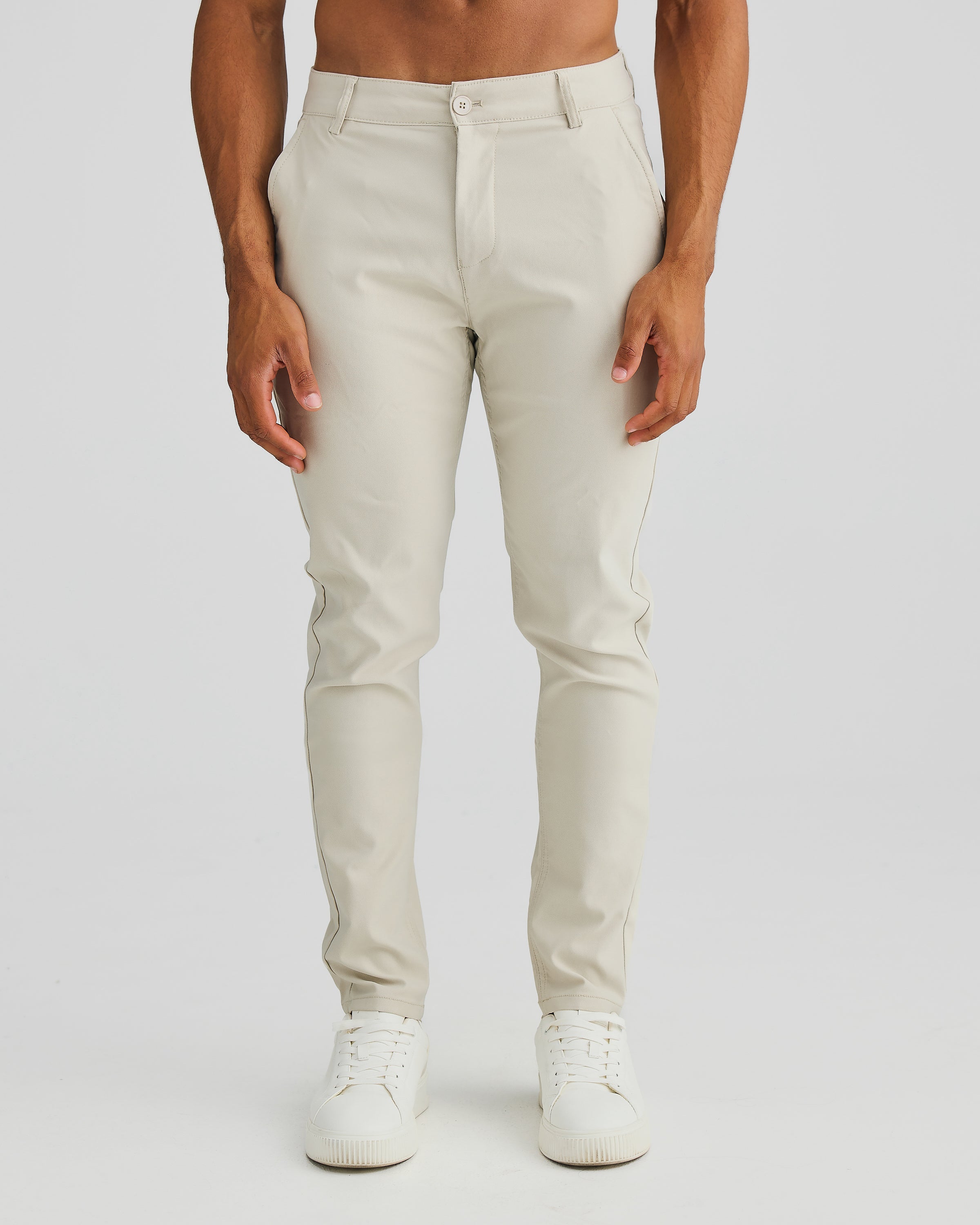 Pantalon chino coupe slim couleur sable