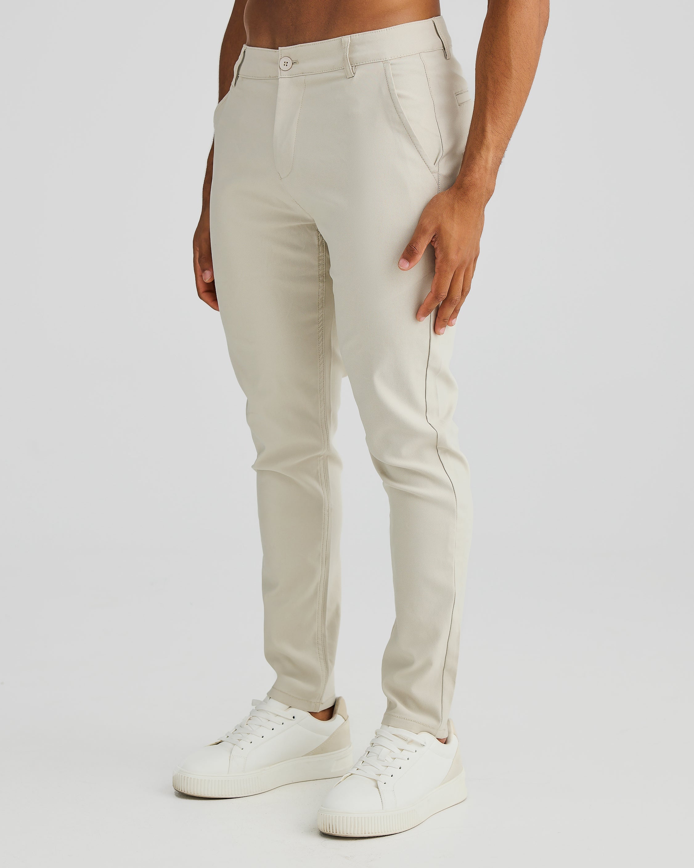 Pantalon chino coupe slim couleur sable