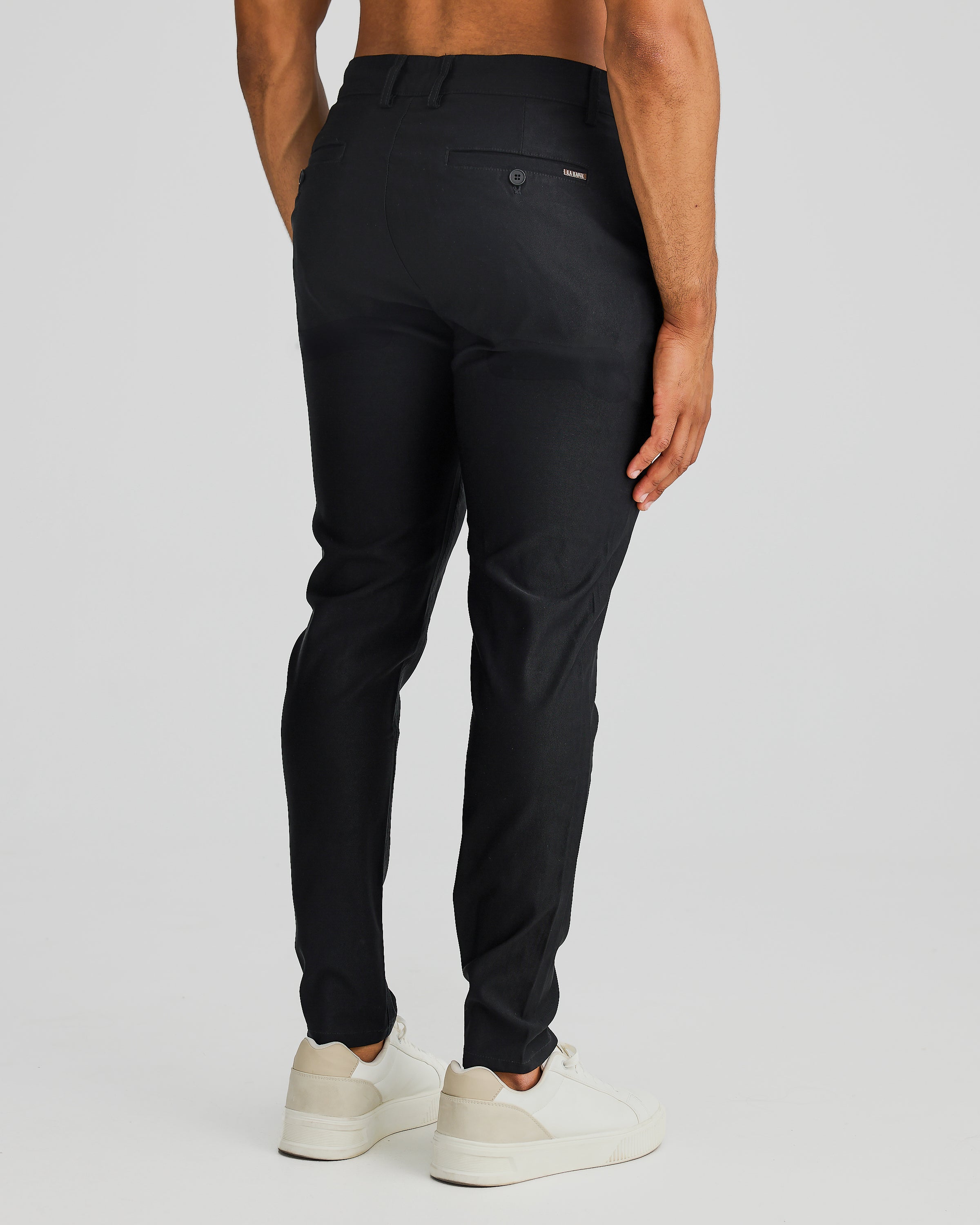 Chinos noirs à coupe slim