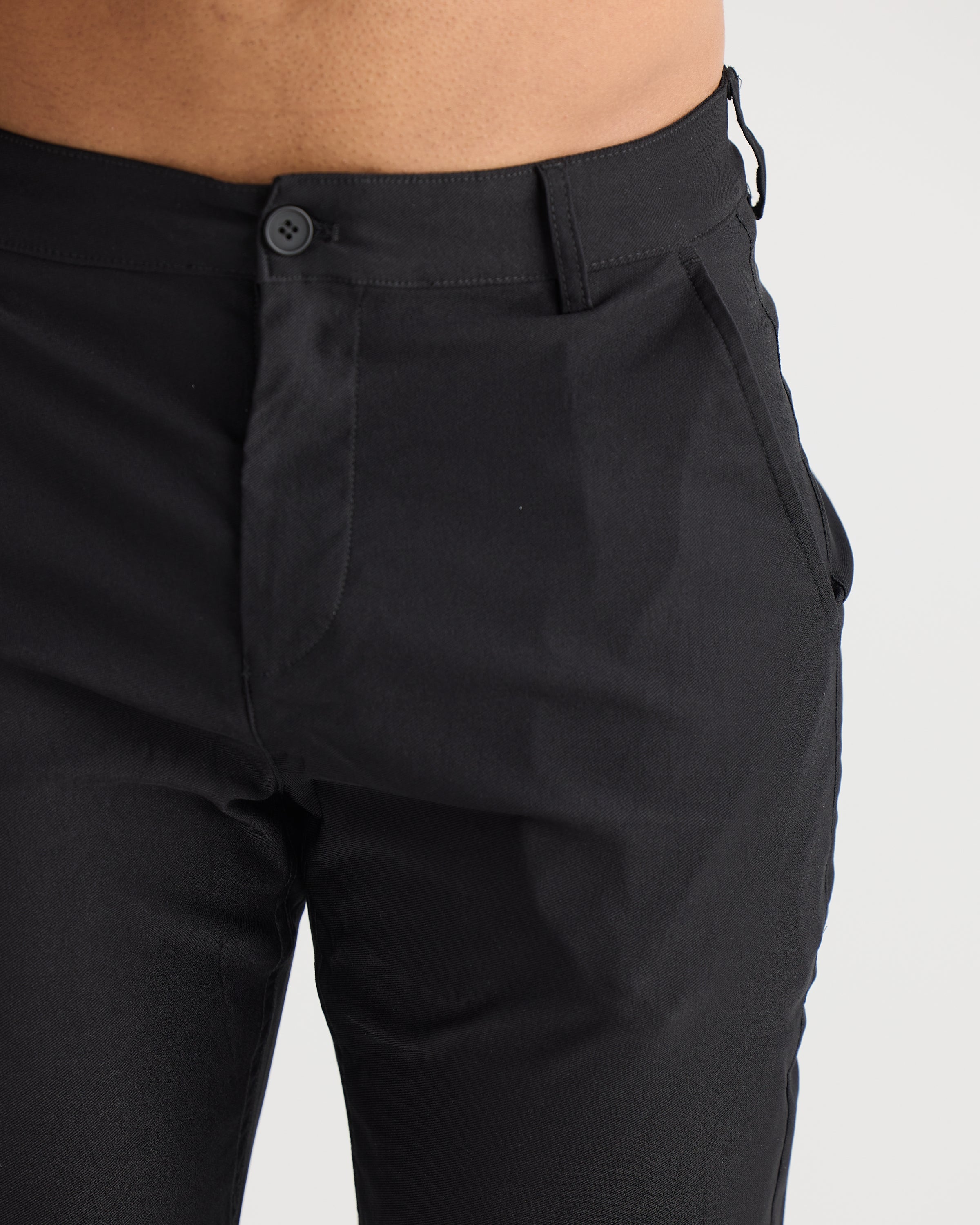 Chinos noirs à coupe décontractée