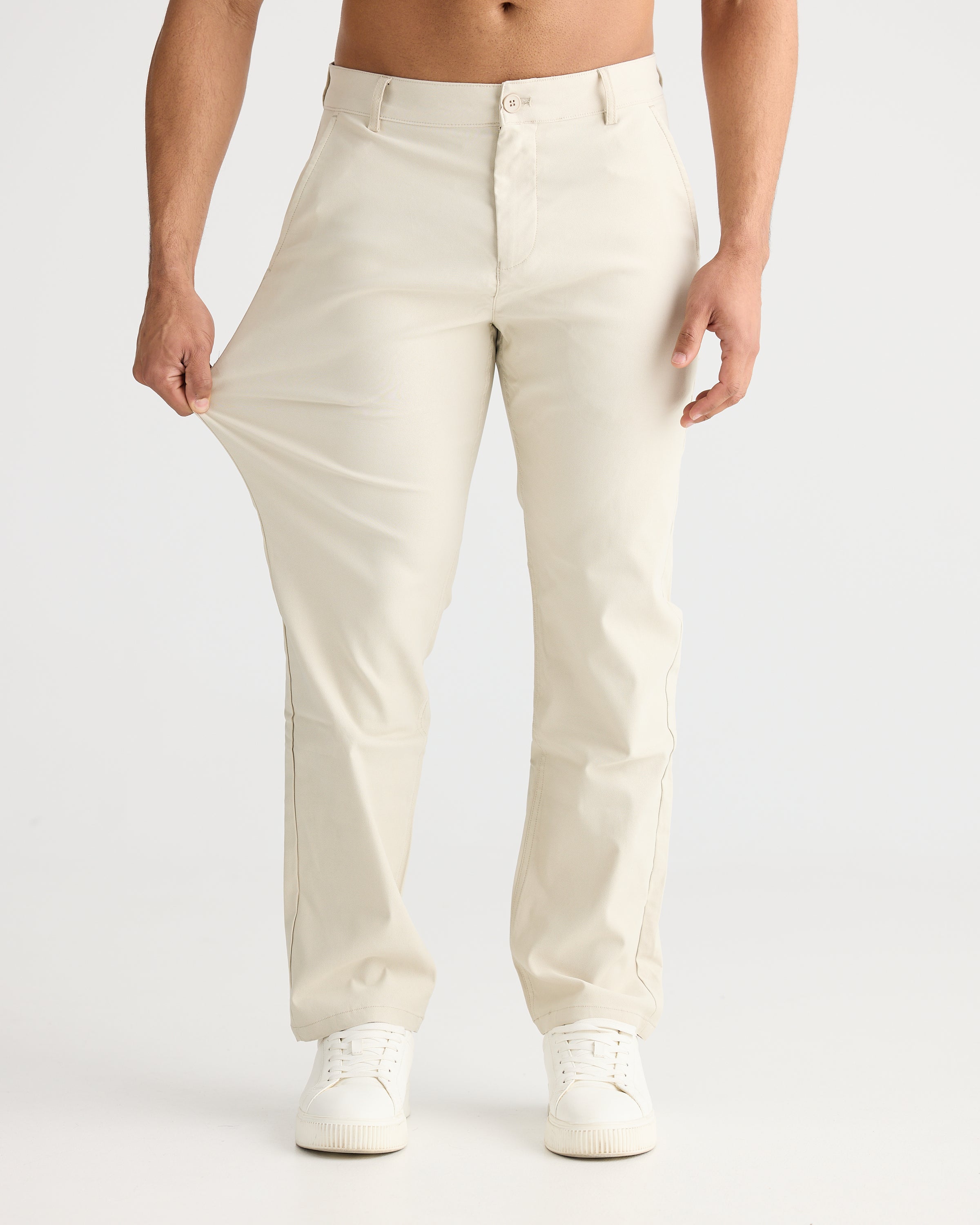 Pantalon chino à coupe décontractée couleur sable