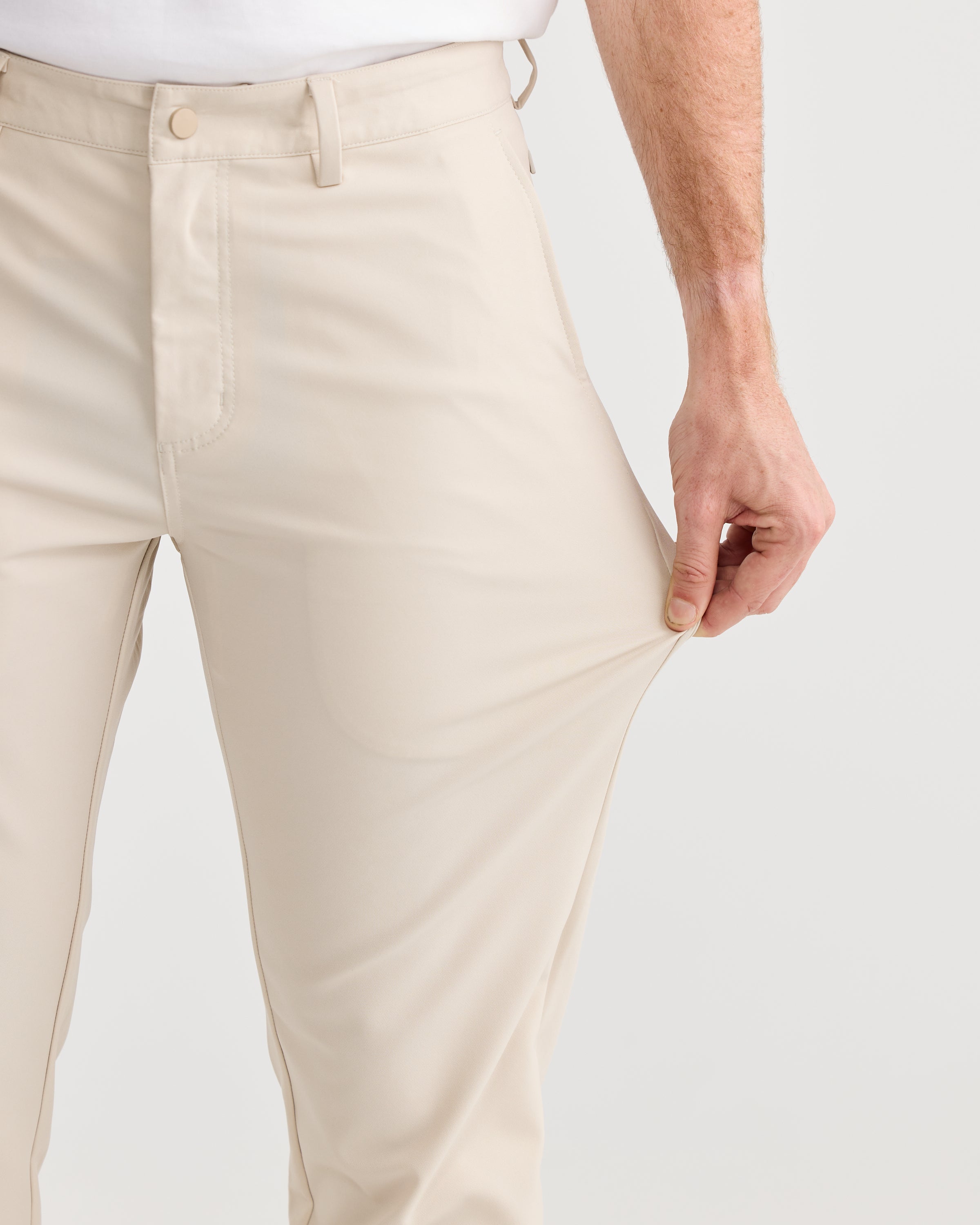Pantalon de voyage couleur sable