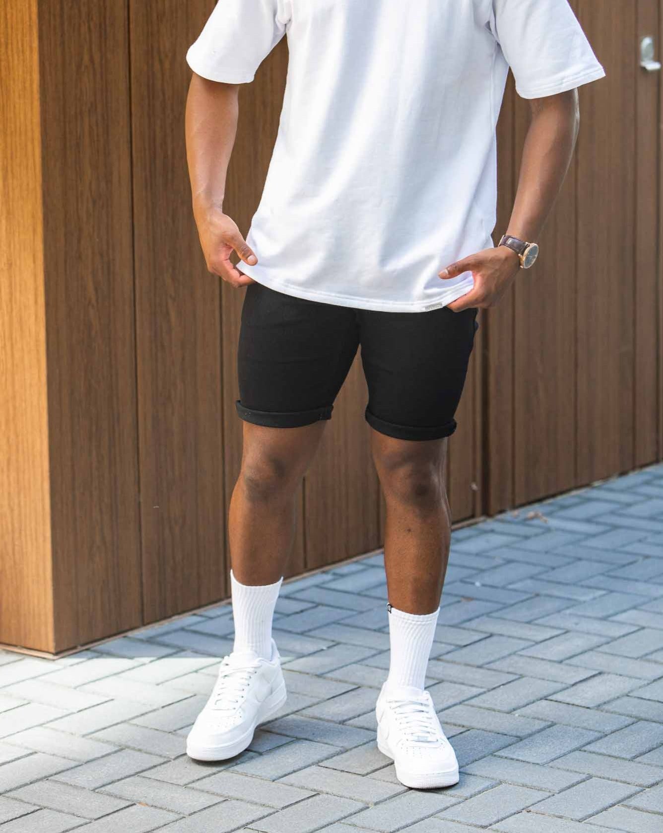 Shorts en denim noir profond — un style intemporel pour un confort au quotidien
