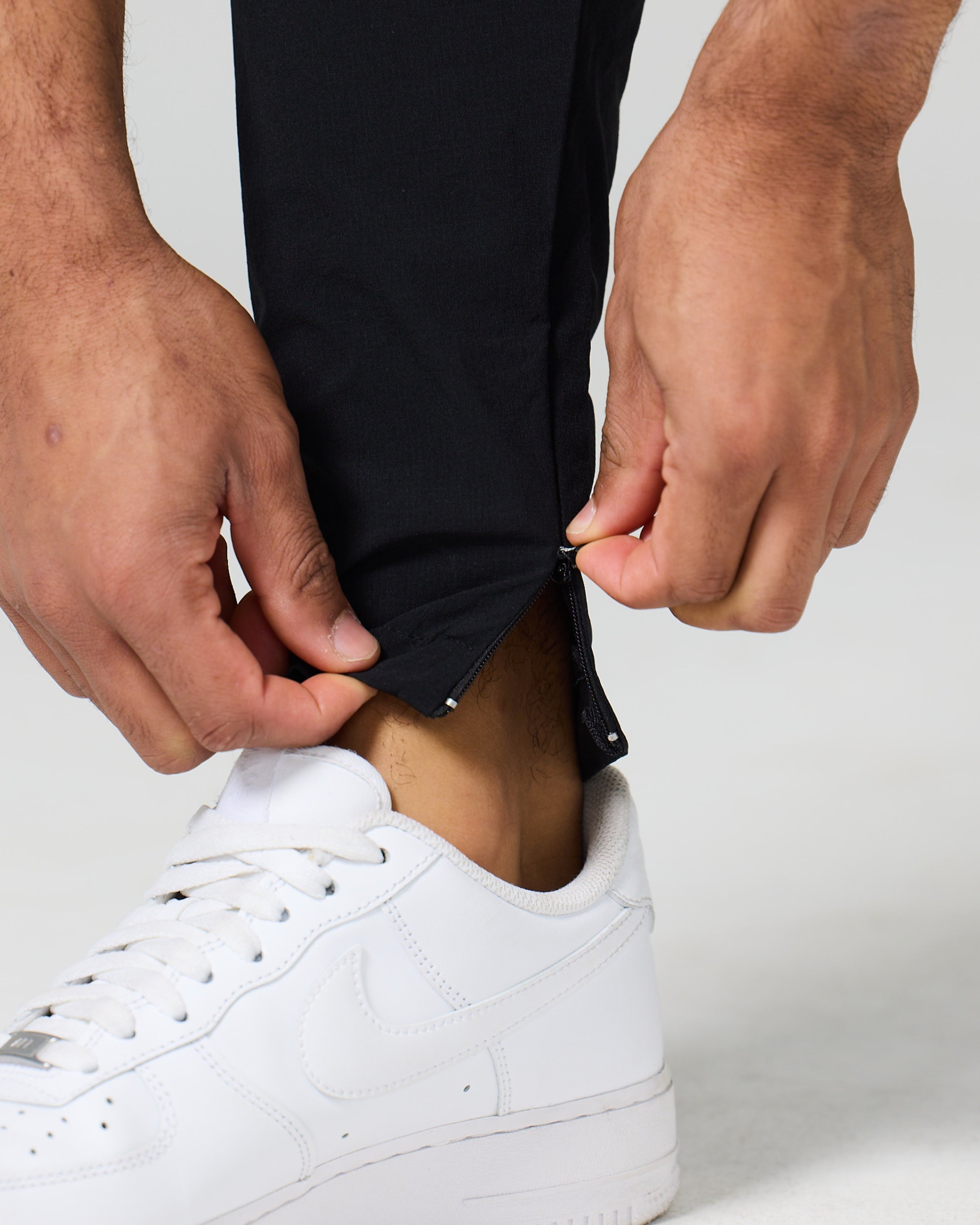 Pantalons cargo noirs - élégants et durables