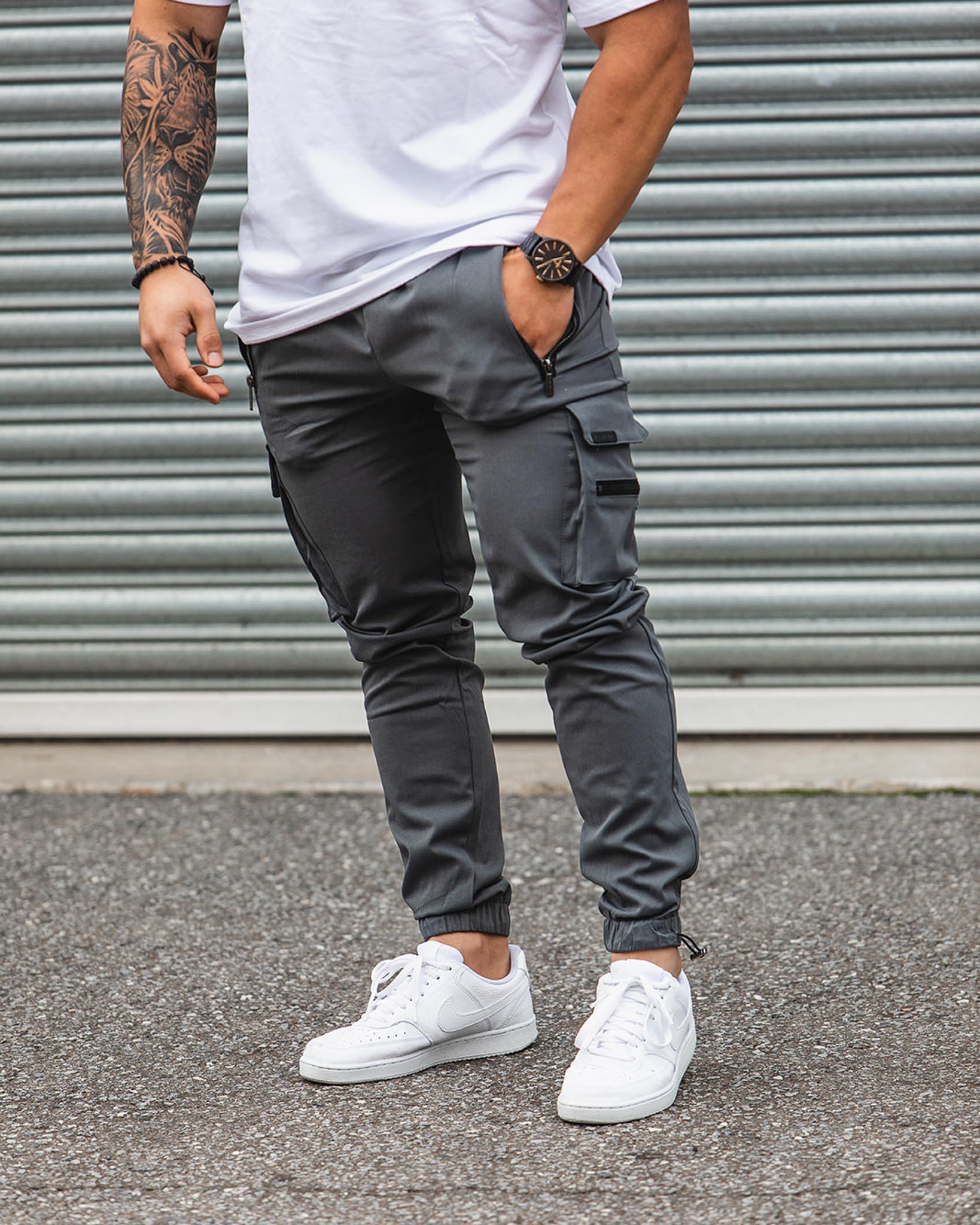 Pantalon cargo charbon - Version 2 : confort et utilité améliorés