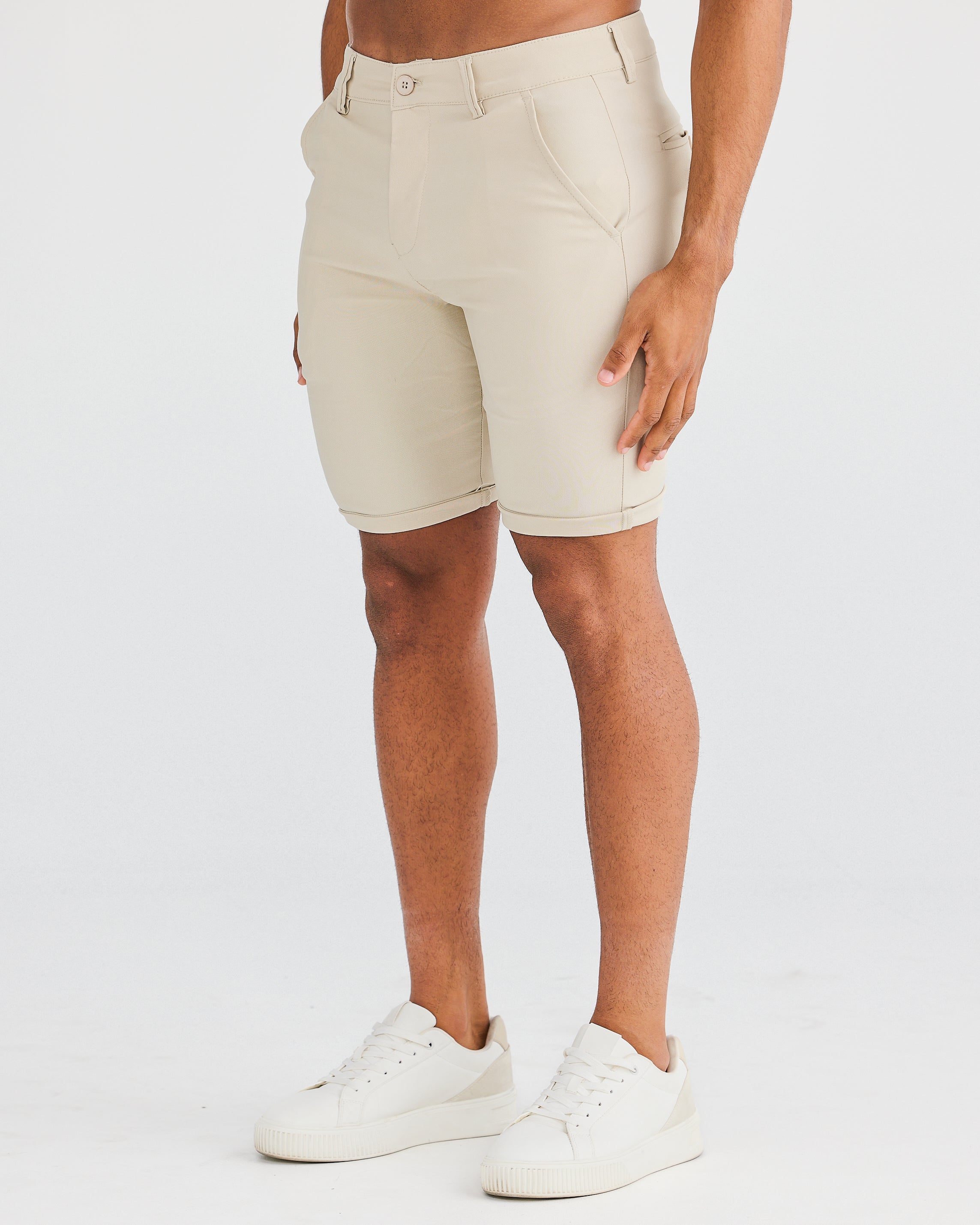 Shorts chinos en stretch couleur sable