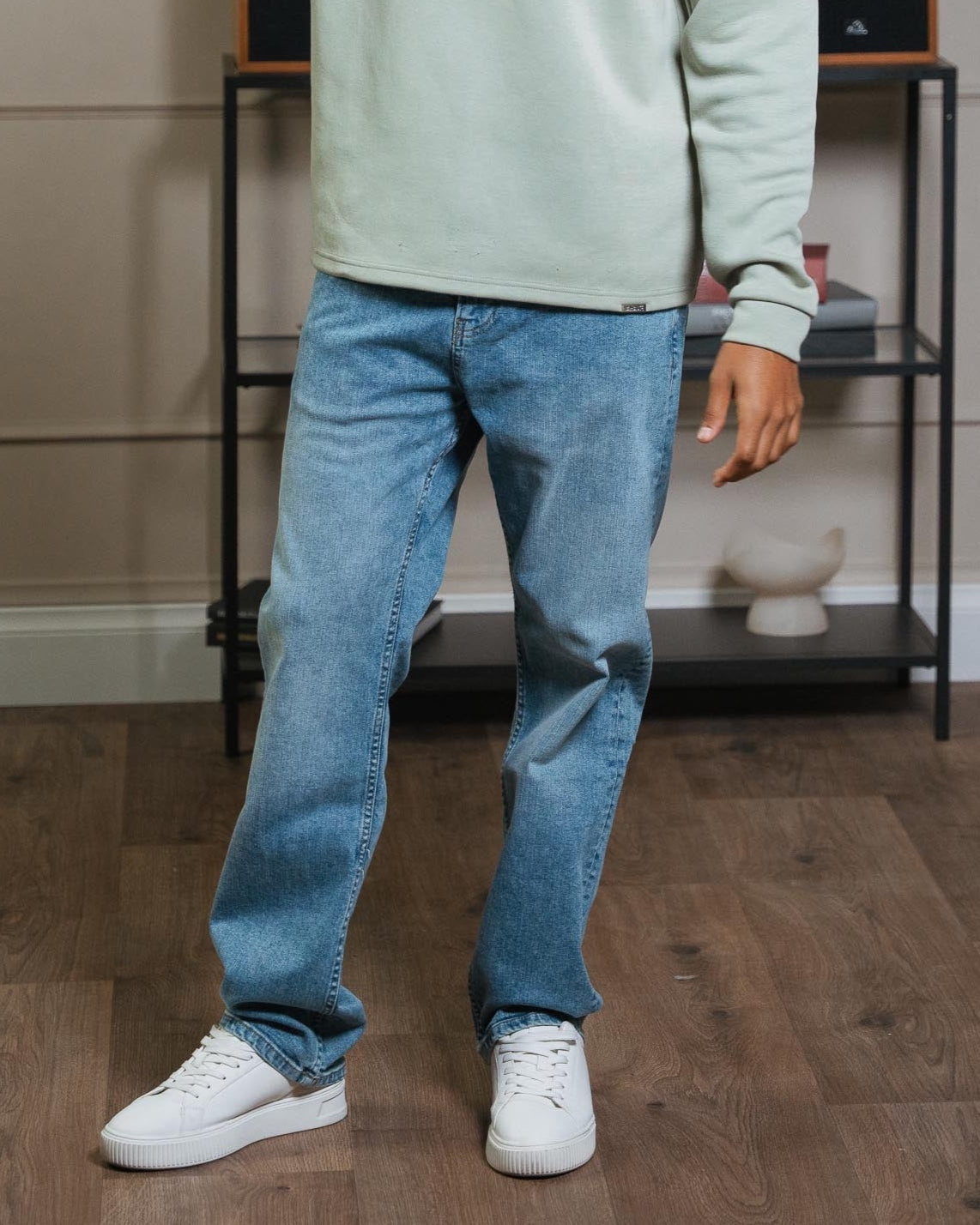 Jean bleu vintage intemporel à coupe décontractée