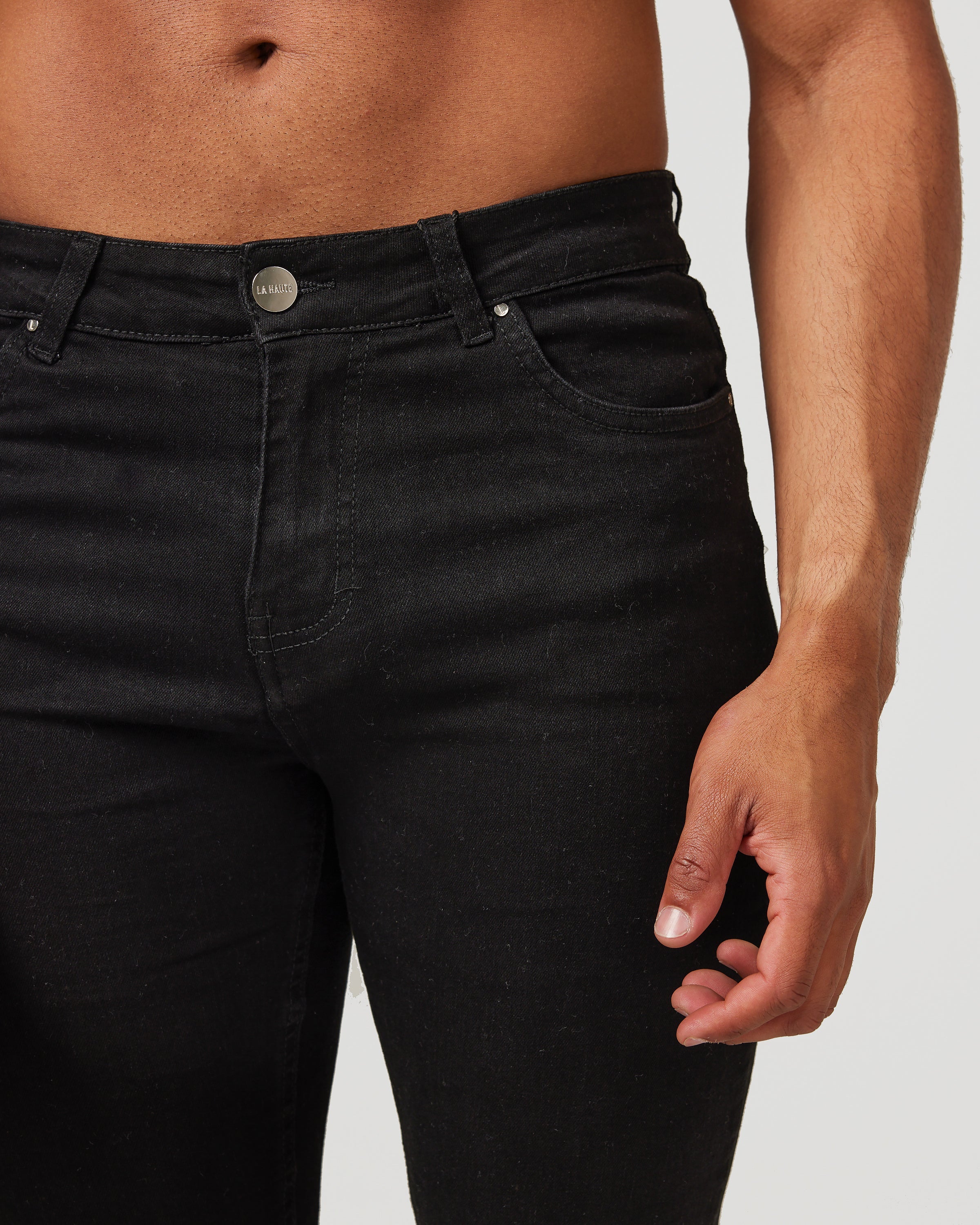 Jeans noirs en spray - Denim élégant et sans effort en quelques secondes