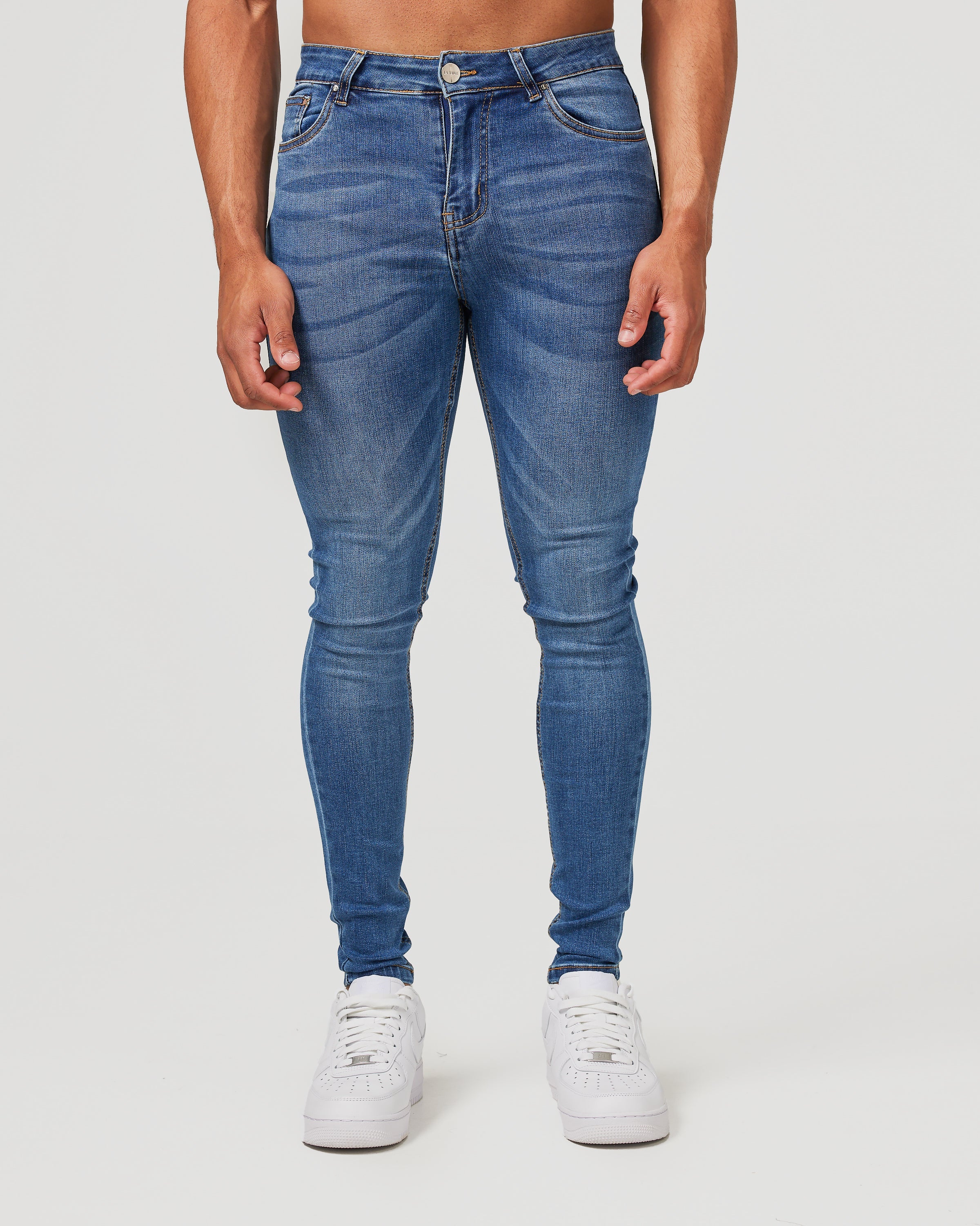 Jean bleu foncé, coupe skinny - Silhouette élégante et moderne