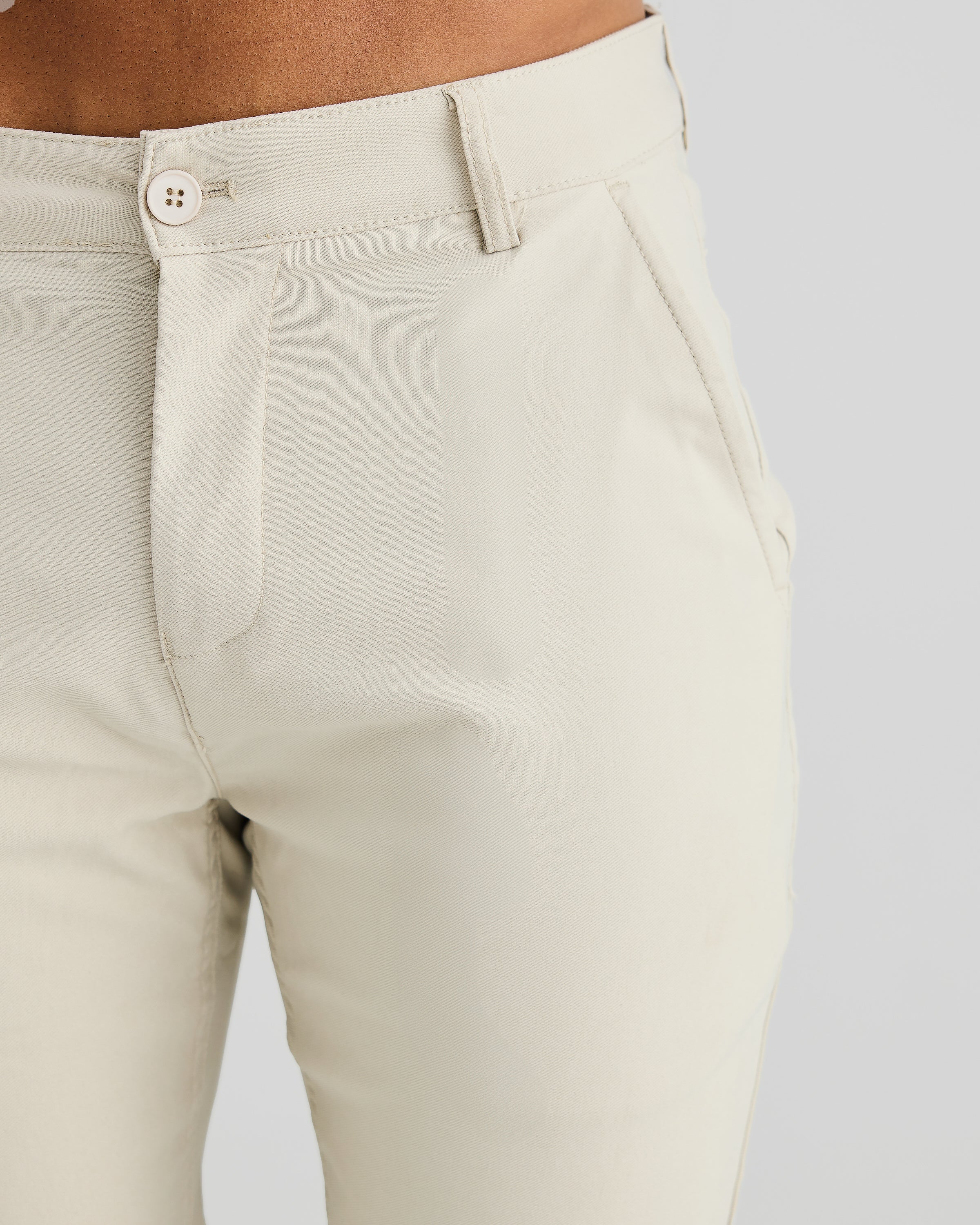 Pantalon chino coupe slim couleur sable