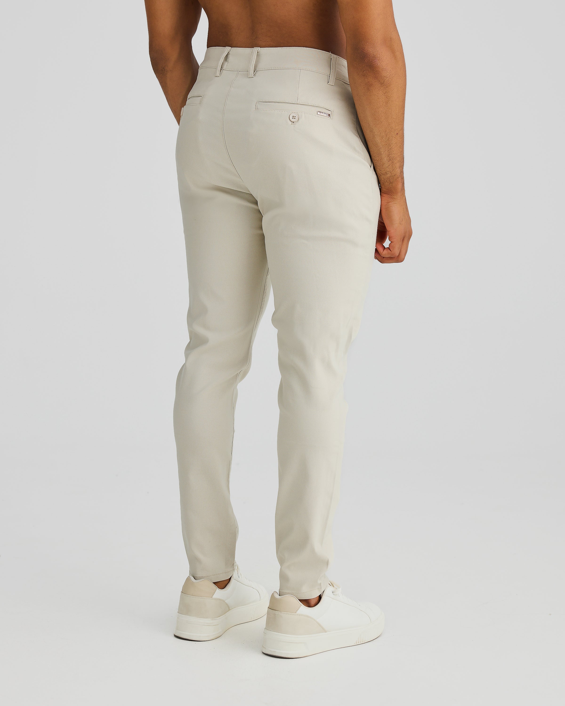 Pantalon chino coupe slim couleur sable