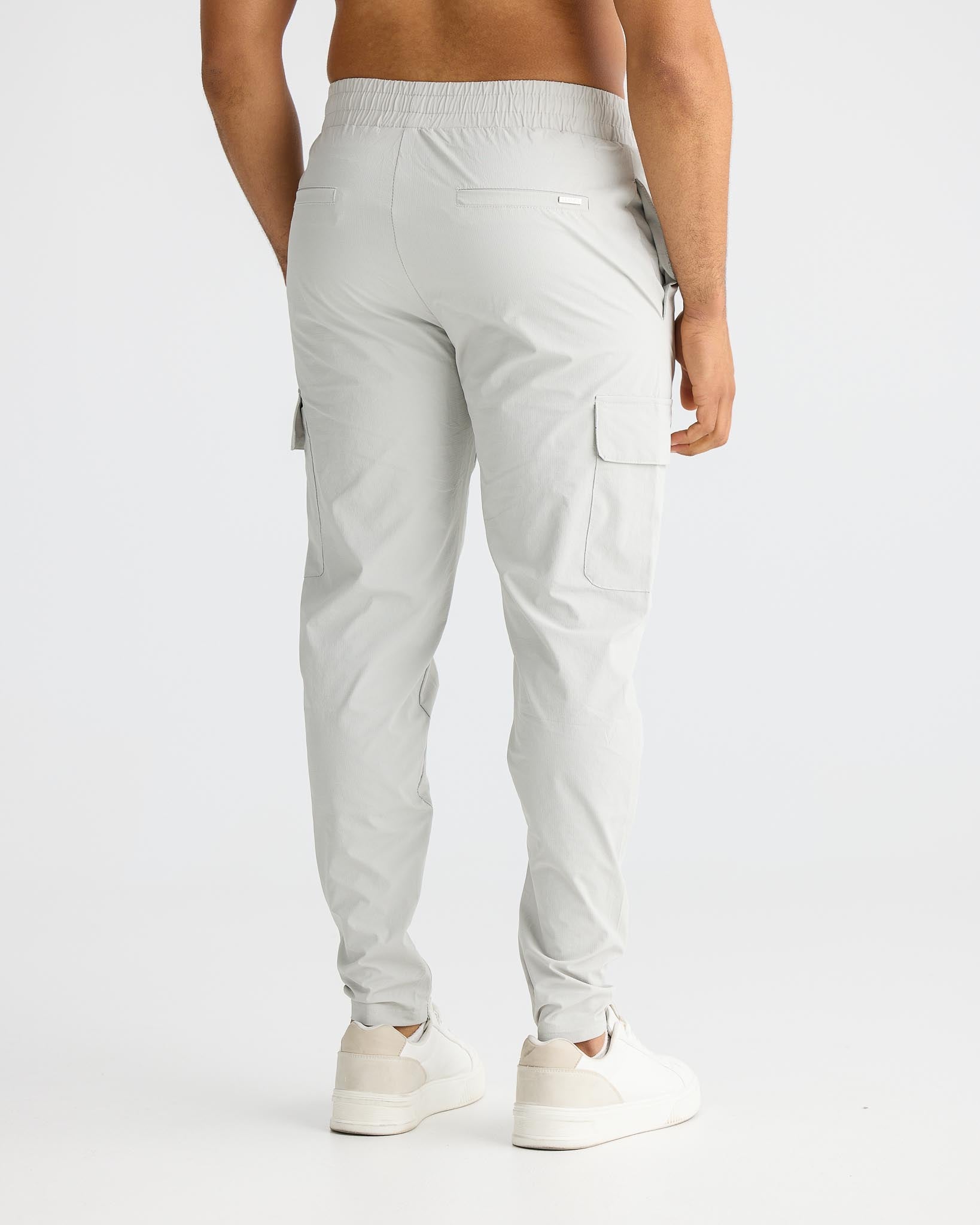 Pantalon jogger cargo pierre - durable et confortable, avec poches pratiques.