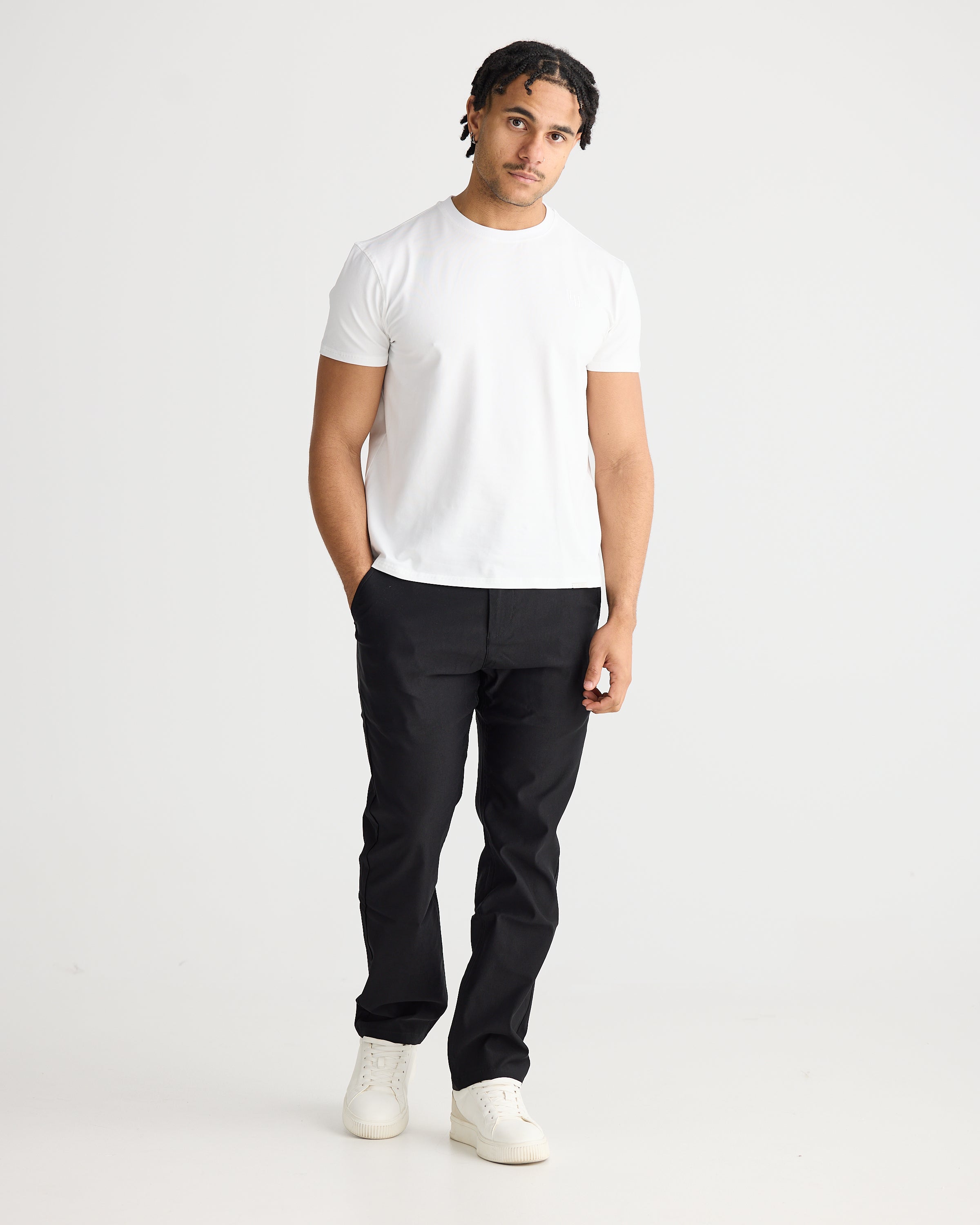 Chinos noirs à coupe décontractée